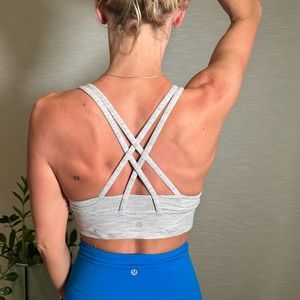 lululemon Energy Longline Bra
Medium Support, B–D Cups size 6 grey and white